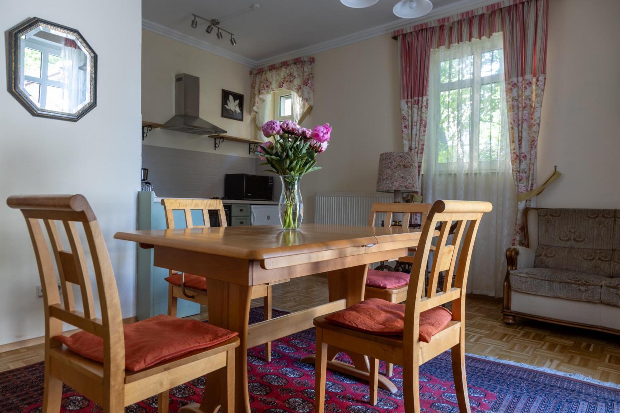 Hotel Weisses Haus Bad Kissingen Extérieur photo