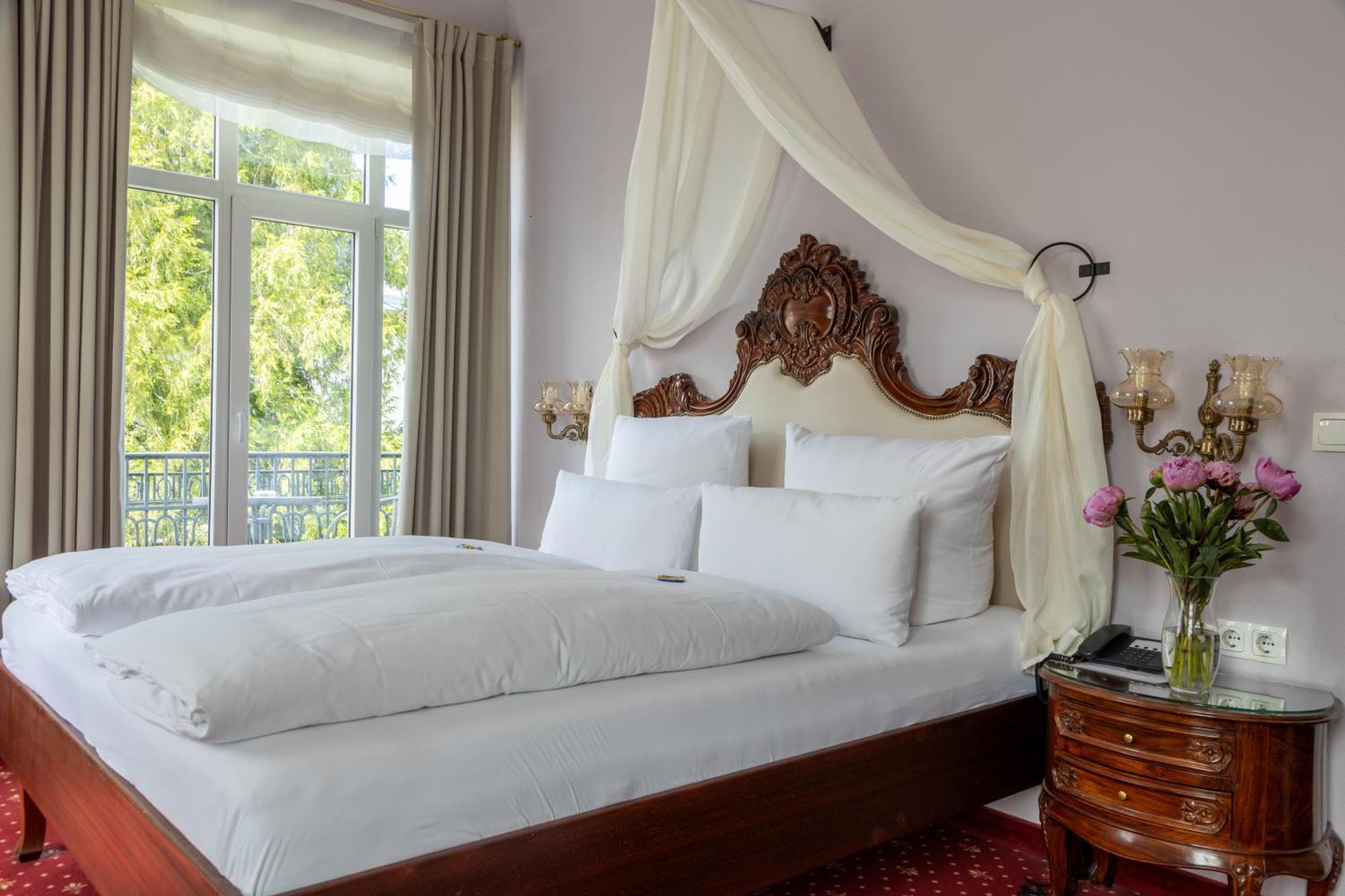 Hotel Weisses Haus Bad Kissingen Extérieur photo