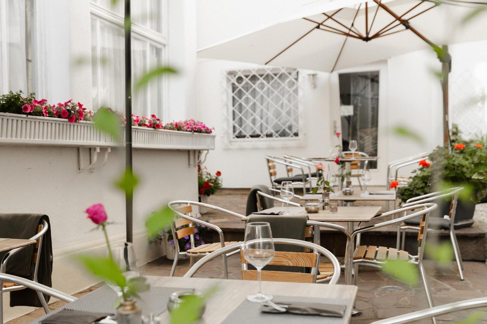 Hotel Weisses Haus Bad Kissingen Extérieur photo