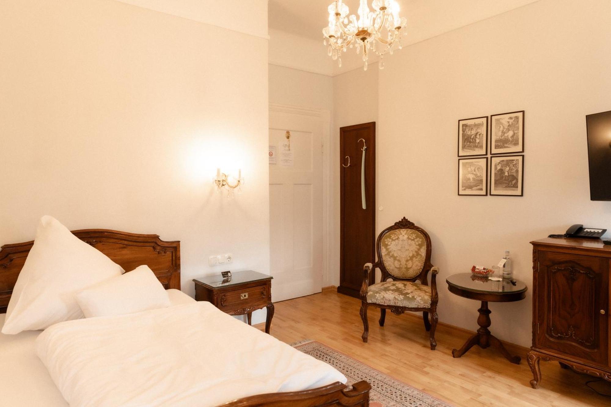 Hotel Weisses Haus Bad Kissingen Extérieur photo